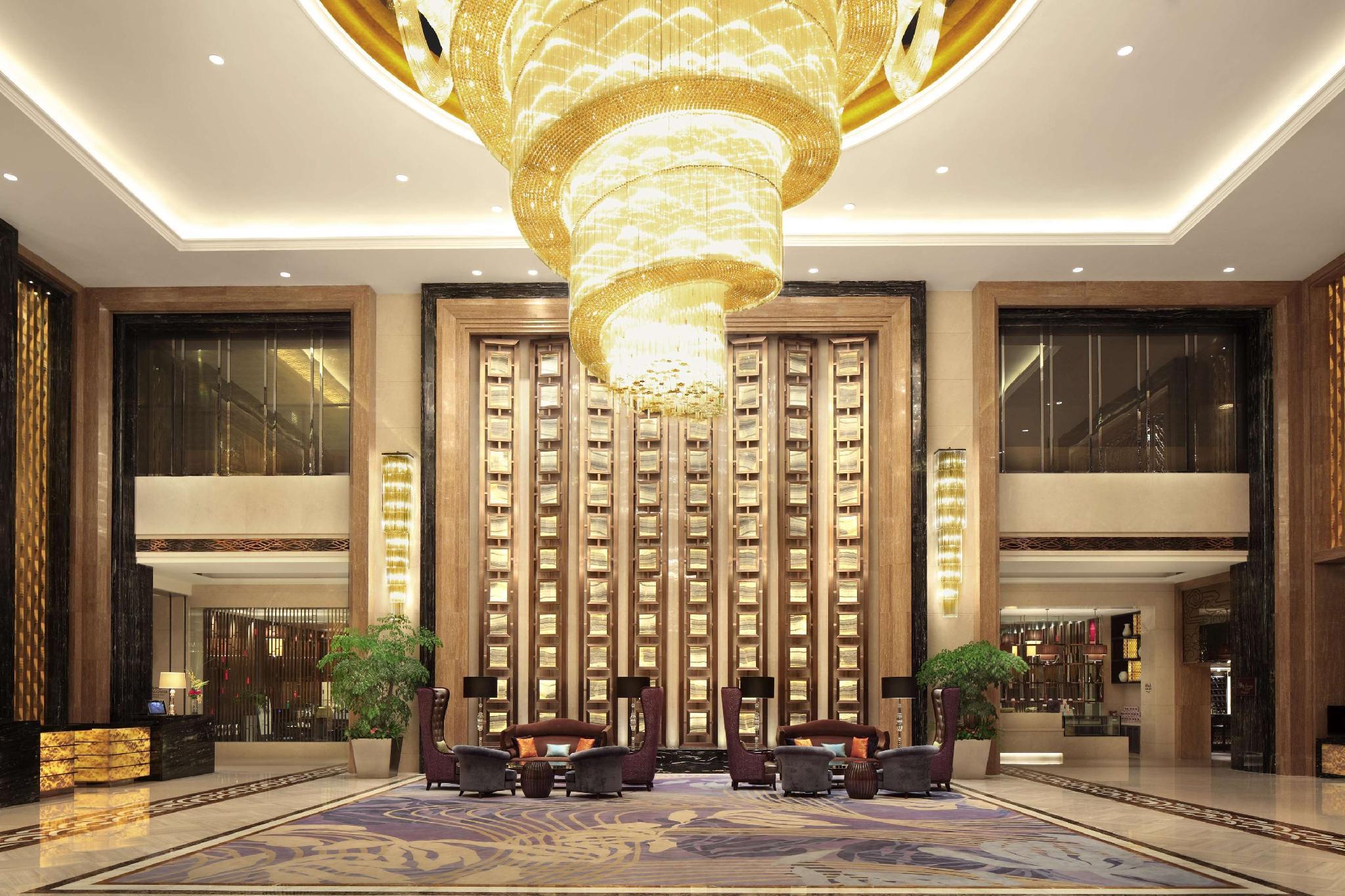 Doubletree By Hilton Charlotte Uptown Hotel Exterior photo