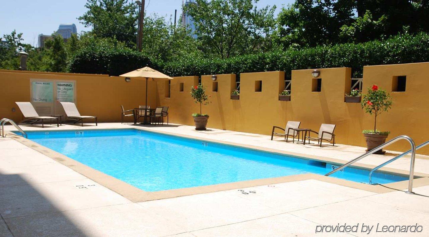 Doubletree By Hilton Charlotte Uptown Hotel Facilities photo